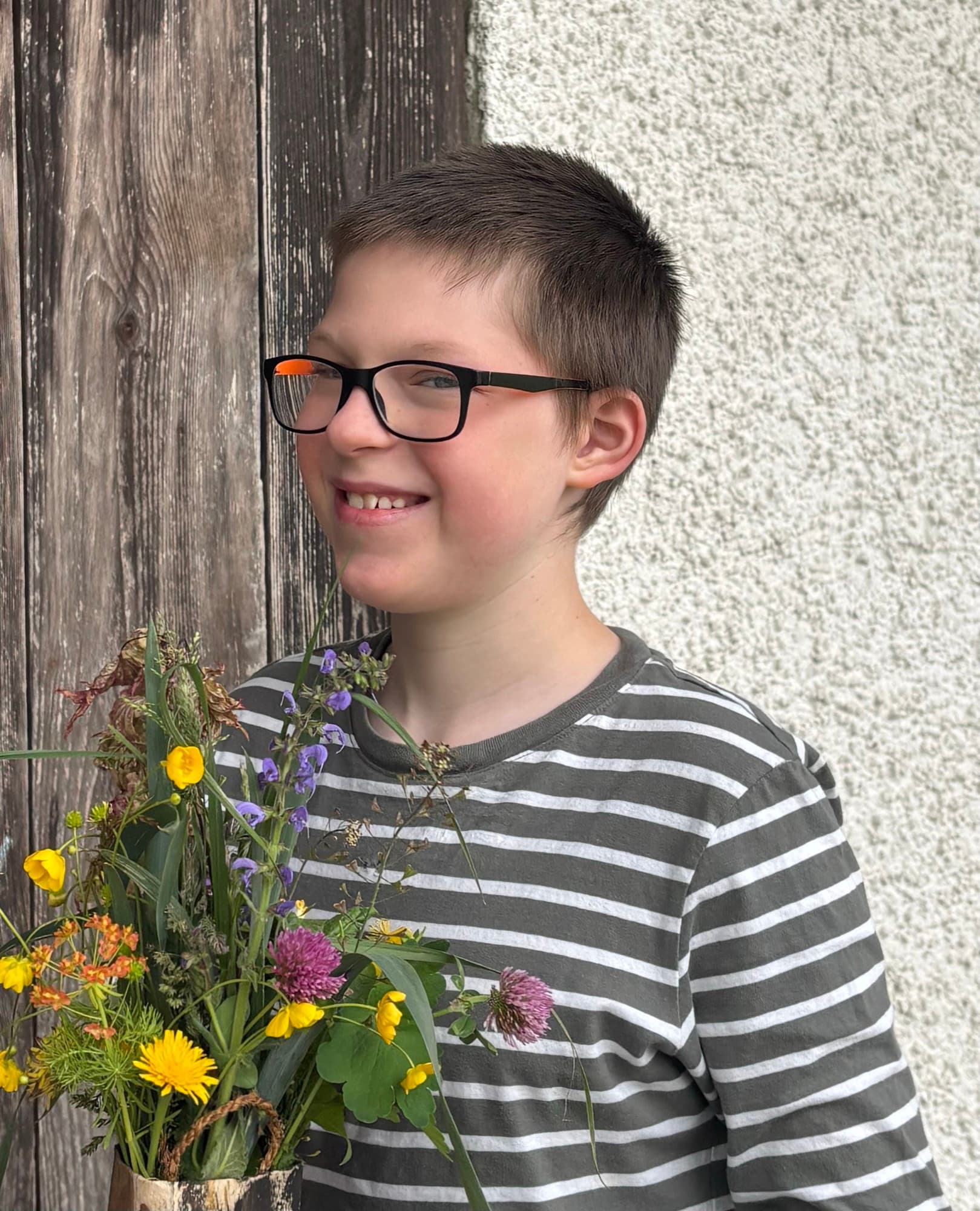 Two children enjoying a Zyt-Insle outing together